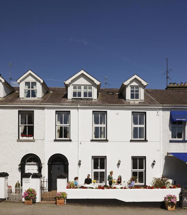 The Strand Inn Dunmore East Exterior photo